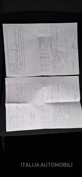 Hyundai Tucson 1.7CRDI NAV/LED/KAM