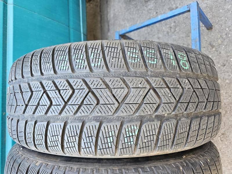 Pirelli 235/55 R18 Zimska