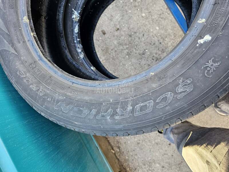 Pirelli 235/60 R17 Letnja