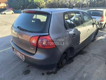 Daska u gepeku za Volkswagen Golf 5 od 2003. do 2009. god.
