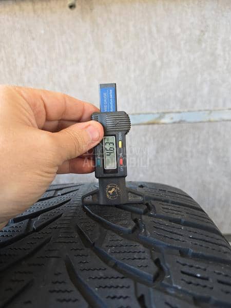 Nokian 275/40 R20 Zimska