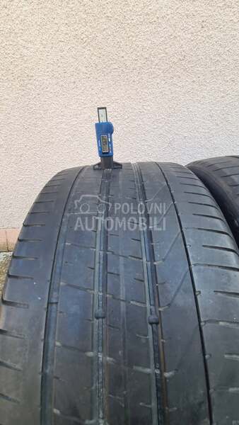Pirelli 315/30 R22 Letnja