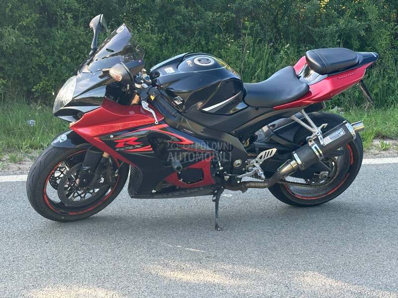 Suzuki GSXR 1000 K8