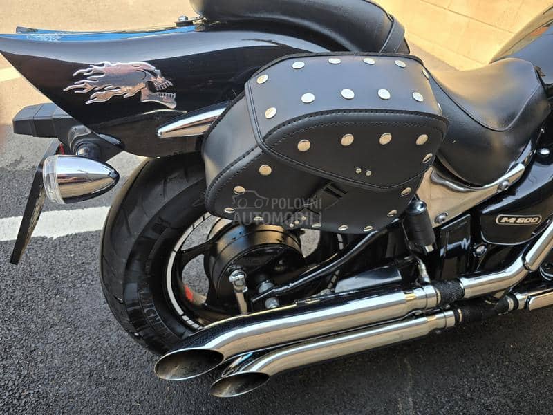 Suzuki Intruder