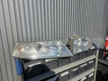 xenon farovi za Škoda Octavia od 2004. do 2008. god.