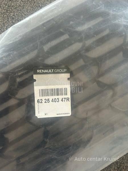 Prednja rešetka u braniku