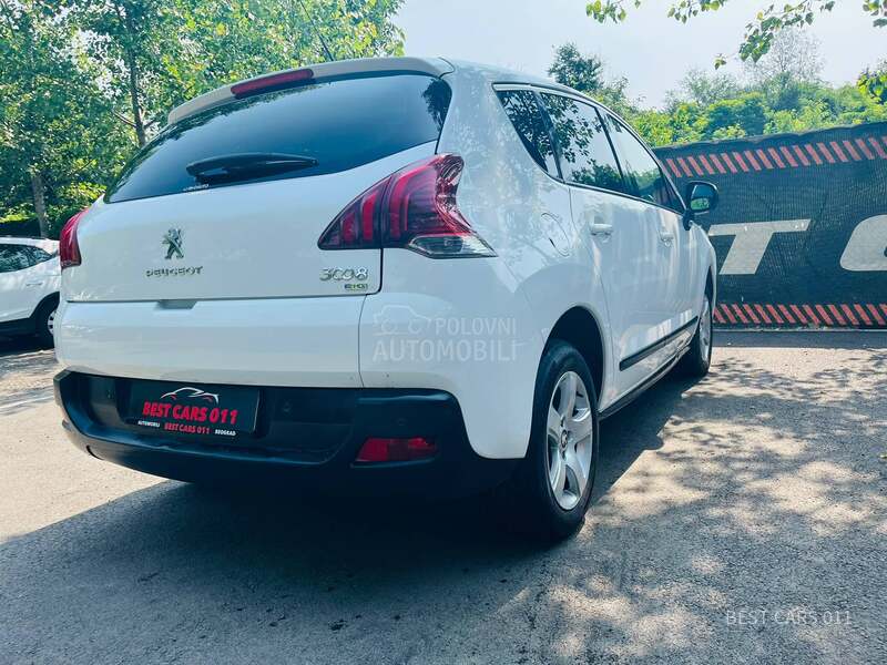Peugeot 3008 1.6e-HDI NAVY