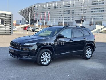 Jeep Cherokee Black edition