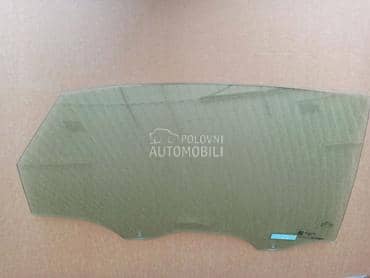 Zadnje desno staklo za Audi A8 od 2017. do 2025. god.