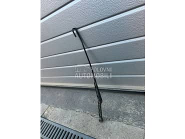 Desni nosac brisaca za Audi A6 od 1997. do 2004. god.