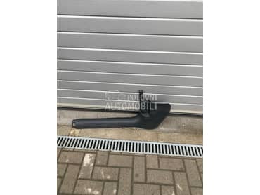 Leva plastika na pragu za Audi A6 od 2011. do 2018. god.