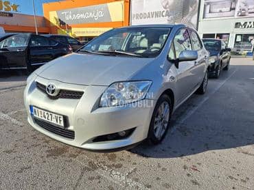 Toyota Auris 2.0