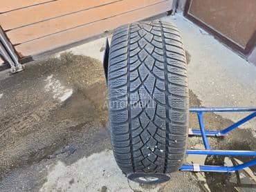 Dunlop 245/45 R17 Zimska