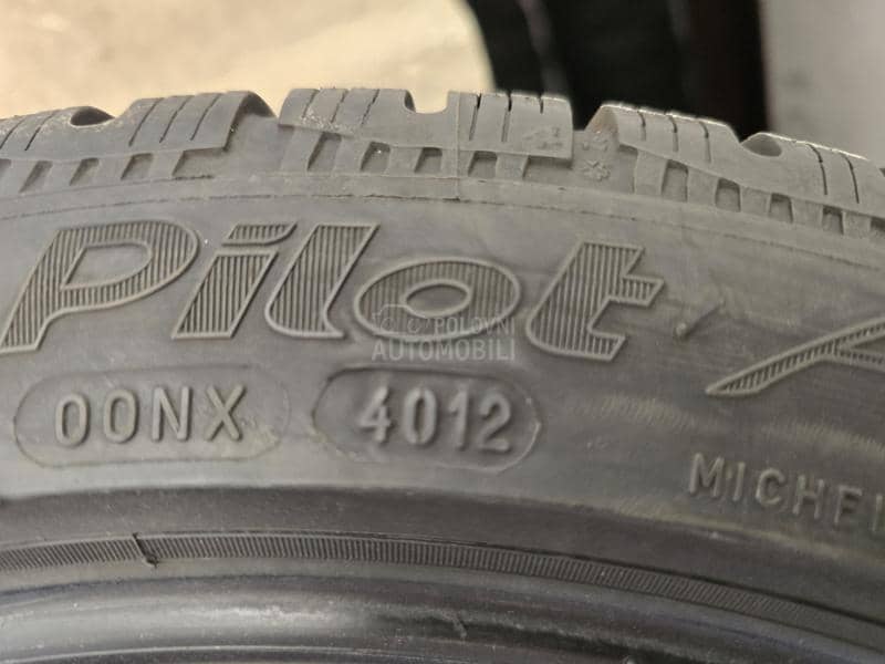 Michelin 255/40 R19 Zimska