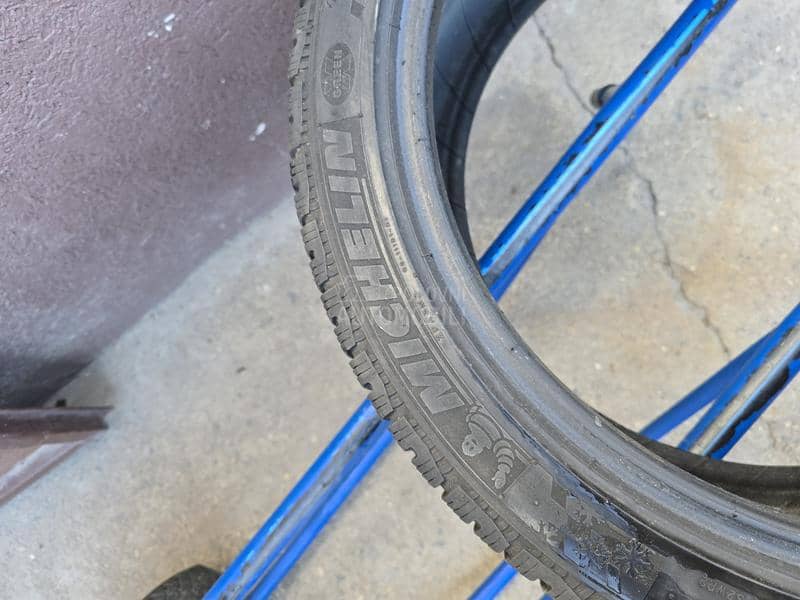 Michelin 255/40 R19 Zimska