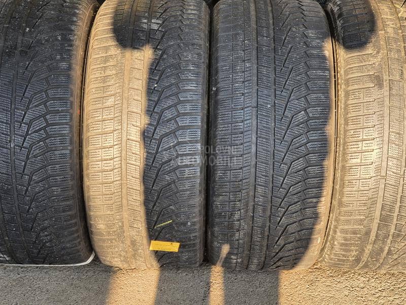 Hankook 295/35 R23 Zimska