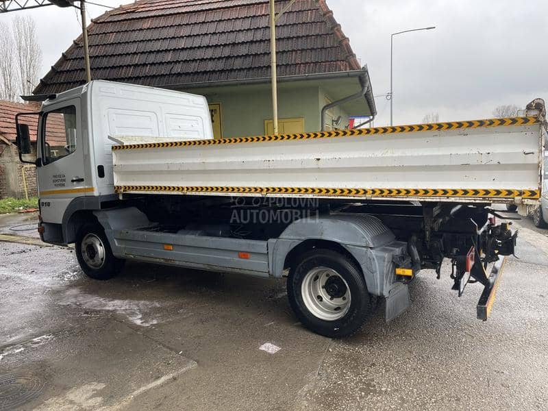 Mercedes Benz atego