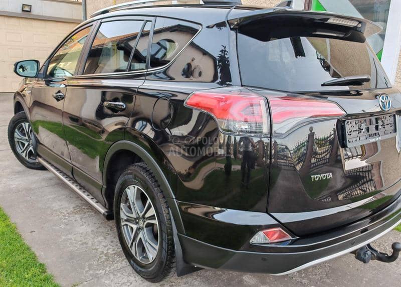 Toyota RAV 4 E.x.t.r.a kaoN.o.v