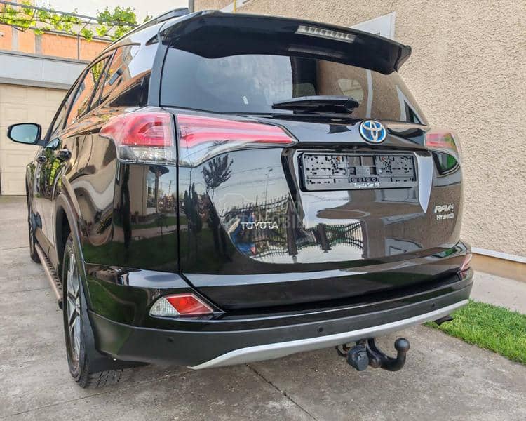 Toyota RAV 4 E.x.t.r.a kaoN.o.v