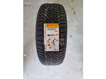 Pirelli 235/55 R18 Zimska