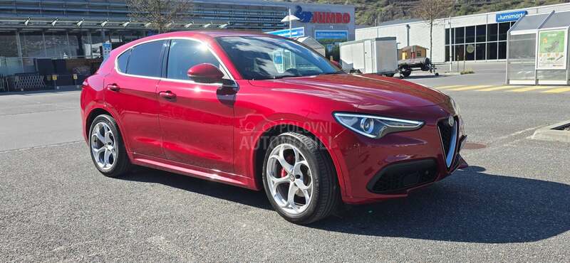 Alfa Romeo Stelvio 2.0 Q4 280hp
