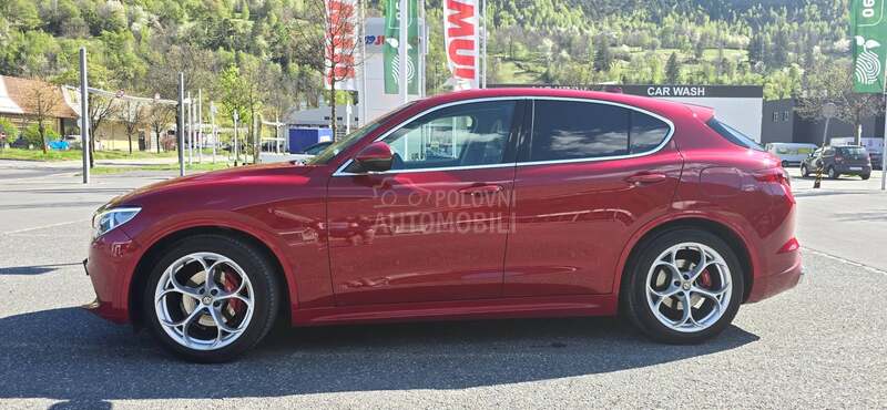 Alfa Romeo Stelvio 2.0 Q4 280hp