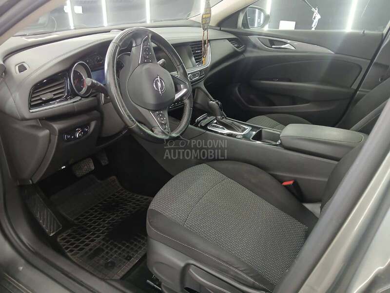 Opel Insignia 2.0