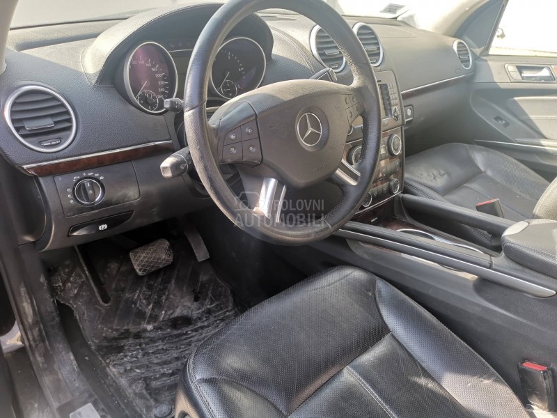 Mercedes Benz GL 320 CDI -  kompletan auto u delovima