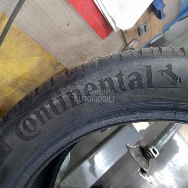 Continental 235/45 R18 Letnja