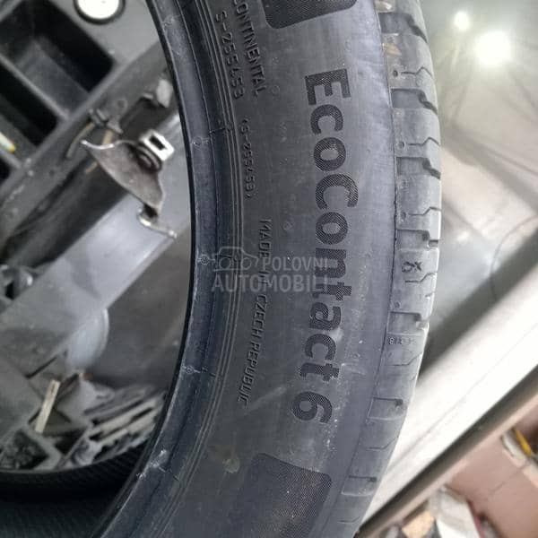 Continental 235/45 R18 Letnja