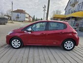 Peugeot 208 1 1 2 8 0 0 k m