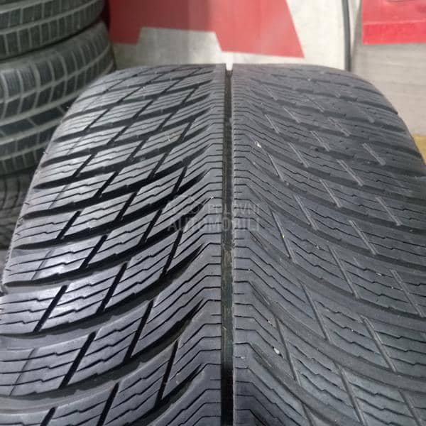 Michelin 245/40 R18 Zimska