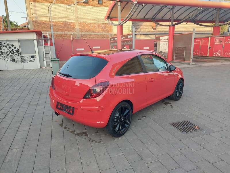 Opel Corsa D 1.2 OPC line