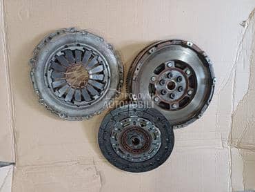 Zamajac,set kvačila 1.4Tjet za Fiat Doblo od 2010. do 2018. god.