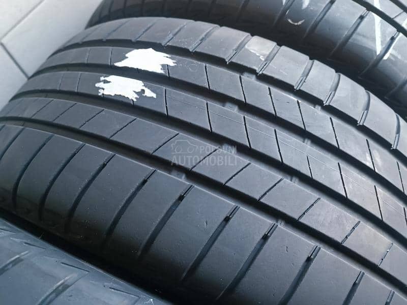 Bridgestone 225/45 R17 Letnja