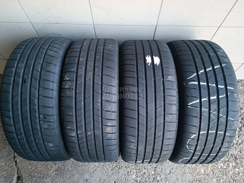 Bridgestone 225/45 R17 Letnja
