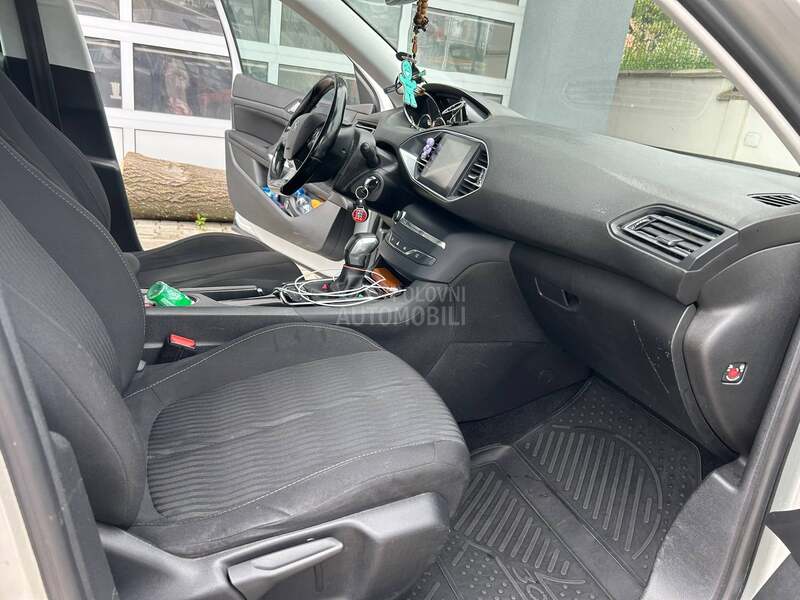 Peugeot 308 1.6 hdi aut