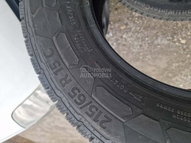 Continental 215/65 R15 Zimska