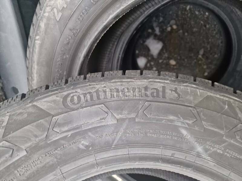 Continental 215/65 R15 Zimska