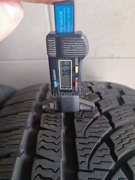 Nokian 245/40 R19 Zimska