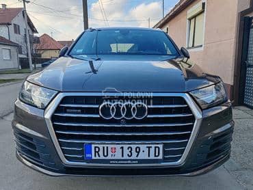 Audi Q7 