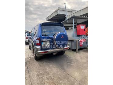 Desni retrovizor za Mitsubishi Pajero od 1999. do 2006. god.