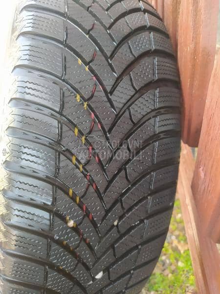 Semperit 205/55 R16 Zimska