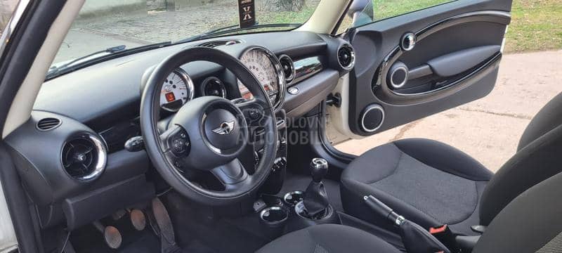 MINI One 1.6