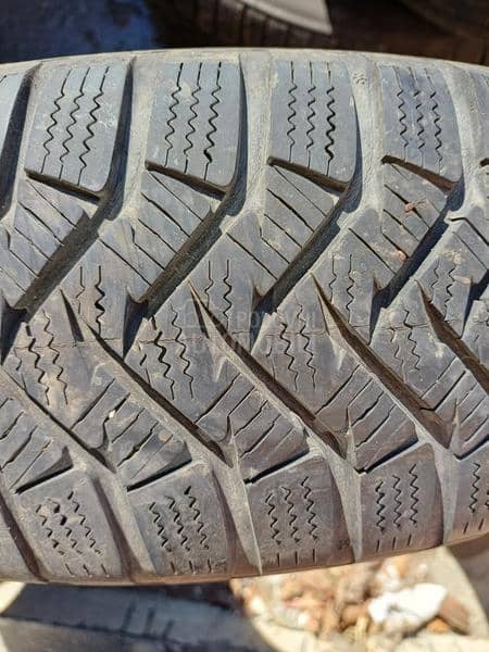 Laufenn 185/60 R15 Zimska