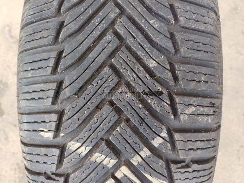 Michelin 205/55 R17 Zimska