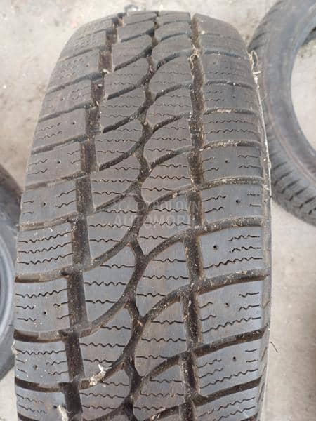 Orium 215/70 R15 Zimska