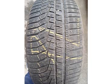 Hankook 225/50 R17 Zimska
