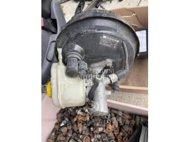 Kocioni servo za Volkswagen Touareg od 2004. do 2008. god.