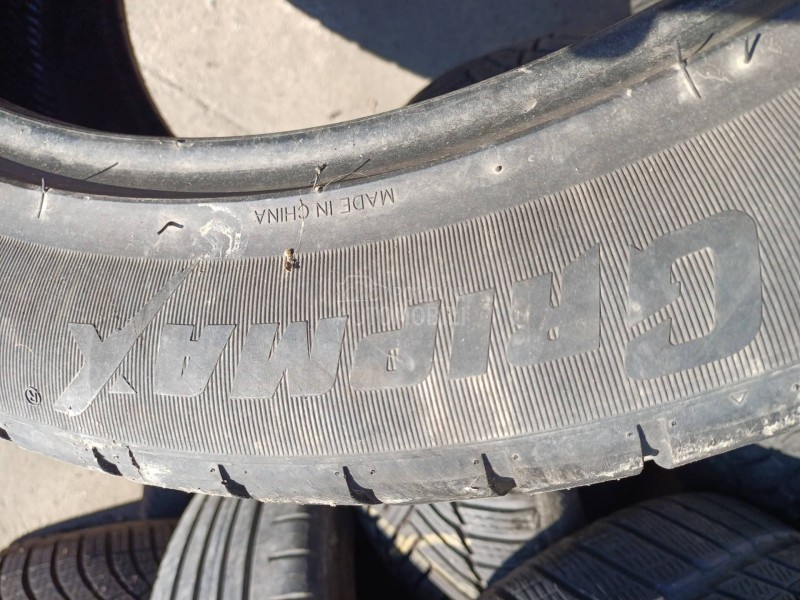 Gripmax 275/45 R21 Letnja